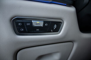 Carro BMW X6 xDrive 40i mHEV A/T M-Packet // AJ NA SPLÁTKY / PROTIÚČET// a venda - Imagem 26 | Autoline PT Carro BMW X6 xDrive 40i mHEV A/T M-Packet // AJ NA SPLÁTKY / PROTIÚČET// | Imagem 26 - Autoline