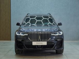 automobile BMW X7 xDrive 40d mHEV A/T