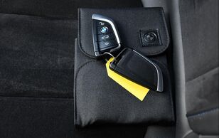 Продажба на автомобил BMW Řada 3, 320d xD M-SPORT ČR - Изображение 40 | Autoline BG Автомобил BMW Řada 3, 320d xD M-SPORT ČR | Изображение 40 - Autoline