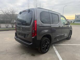 automobile Citroen Berlingo