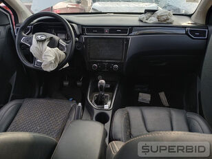 DFSK 580 1.8 coche