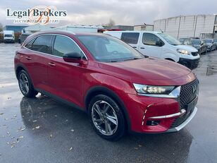 automobil DS 7 Crossback 1.6 PureTech - Stationwagen