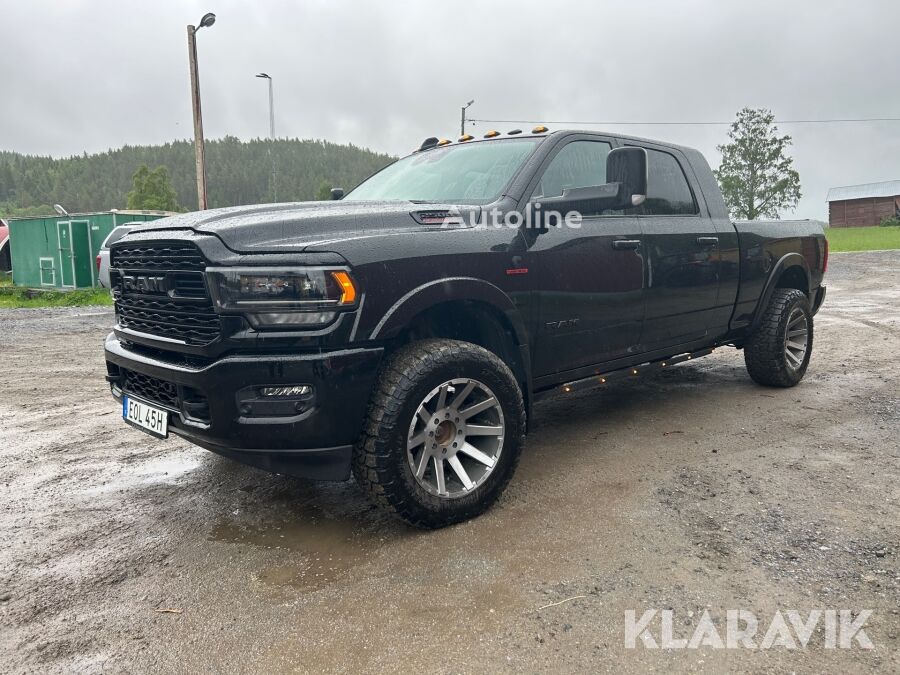 Carro Dodge RAM 2500 Limited - Autoline