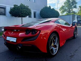 Ferrari F8 coche