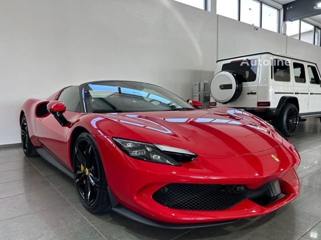 Ferrari Racing Seats / Carbon/ JBL/ Lift / 260 T € netto Auto - Autoline