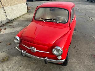 Fiat 600 car