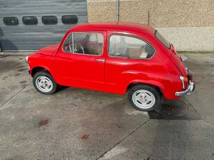 Fiat 600 car