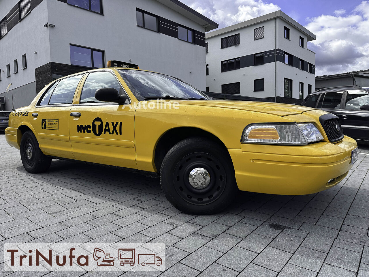 Ford Crown | Dt. Papiere | P70 | Lange Radstand | car - Autoline