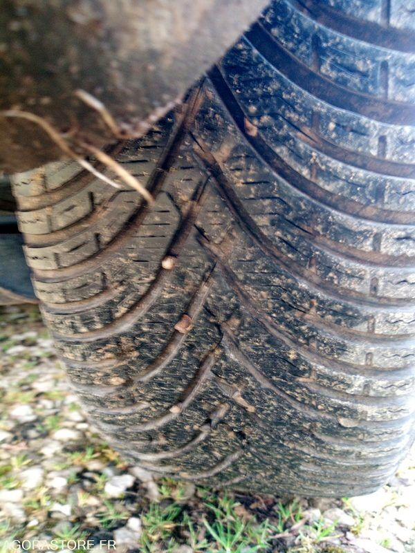 2006 Ford Focus-46336274