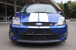 Ford Fiesta automobil