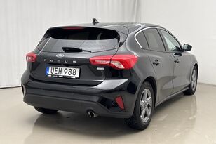 автомобиль Ford Focus