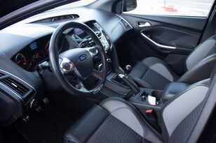 Myytävät Ford Focus 2.0 EcoBoost SCTi ST R auto - Kuva 19 | Autoline FI Ford Focus 2.0 EcoBoost SCTi ST R auto | Kuva 19 - Autoline