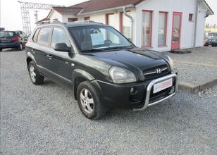 automobile Hyundai Tucson,  2,0 CRDi, 4x4,klima,tažn&eacute; zař