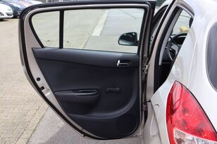 Automobile Hyundai i20 à vendre - Image 42 | Autoline CI Automobile Hyundai i20 | Image 42 - Autoline