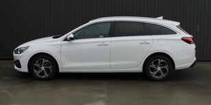 Hyundai i30 automobil