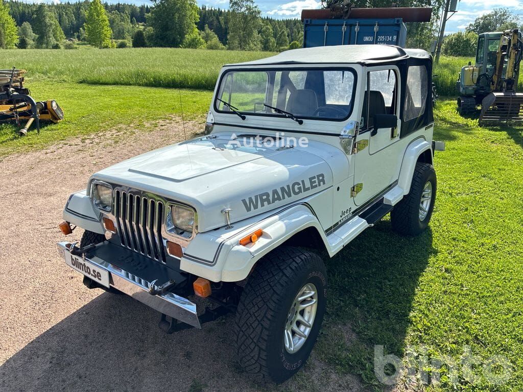 Jeep WRANGLER car - Autoline