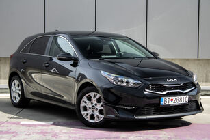 KIA Ceed 1.5 T-GDi Gold A/T car