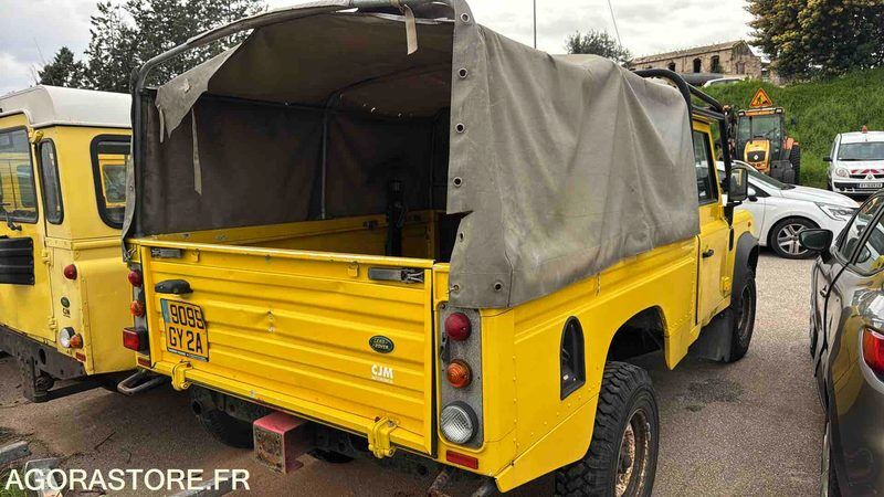 2008 لاند روفر Defender-46311913