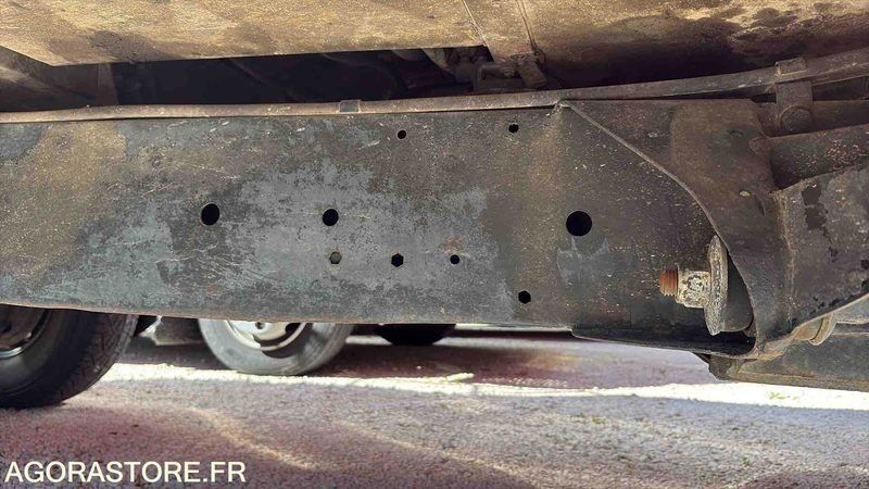 2003 Land Rover Defender-46808020