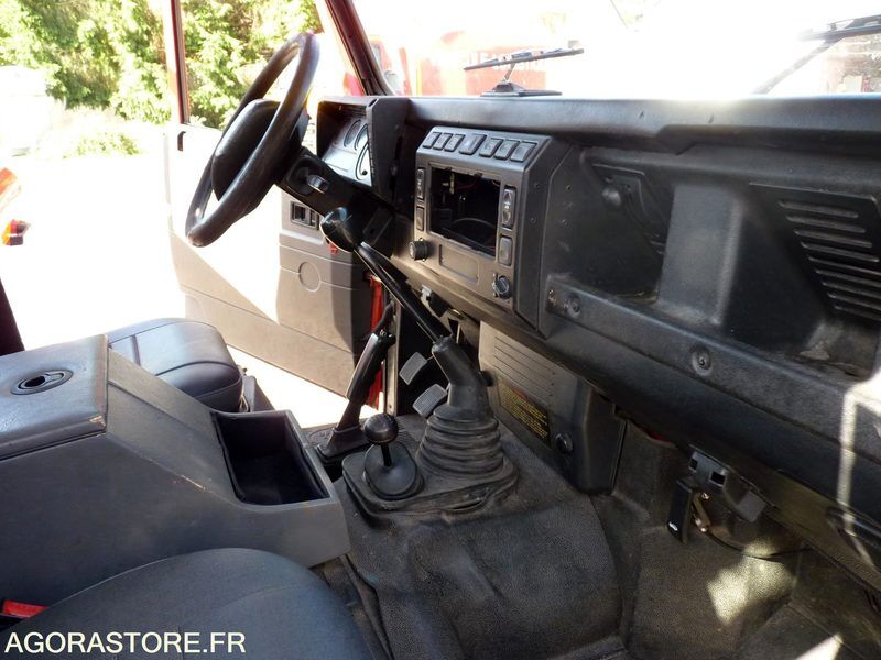 2002 Land Rover Defender-47594352