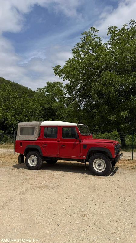 2001 Land Rover Defender-47952341
