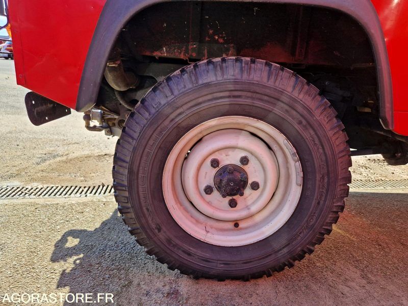 2000 Land Rover Defender-46148261