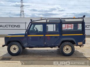 سيارة Land Rover Defender