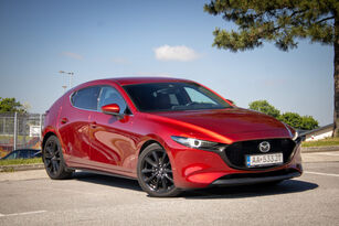 Mazda 3 2.0 Skyactiv X180 GT Plus AWD / AJ NA SPL&Aacute;TKY / PROTI&Uacute;ČET / coche