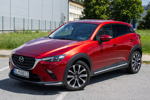 automobil Mazda CX-3 Skyactiv-G121