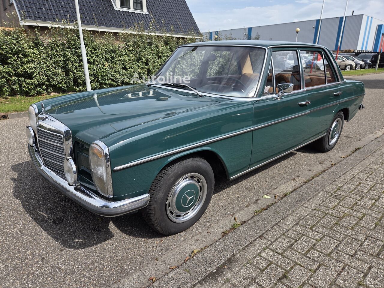 Купить автомобиль Mercedes-Benz 220 (W115) | Autoline LV Автомобиль Mercedes-Benz 220 (W115) - Autoline