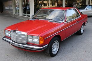 автомобиль Mercedes-Benz 230CE Coupe W123