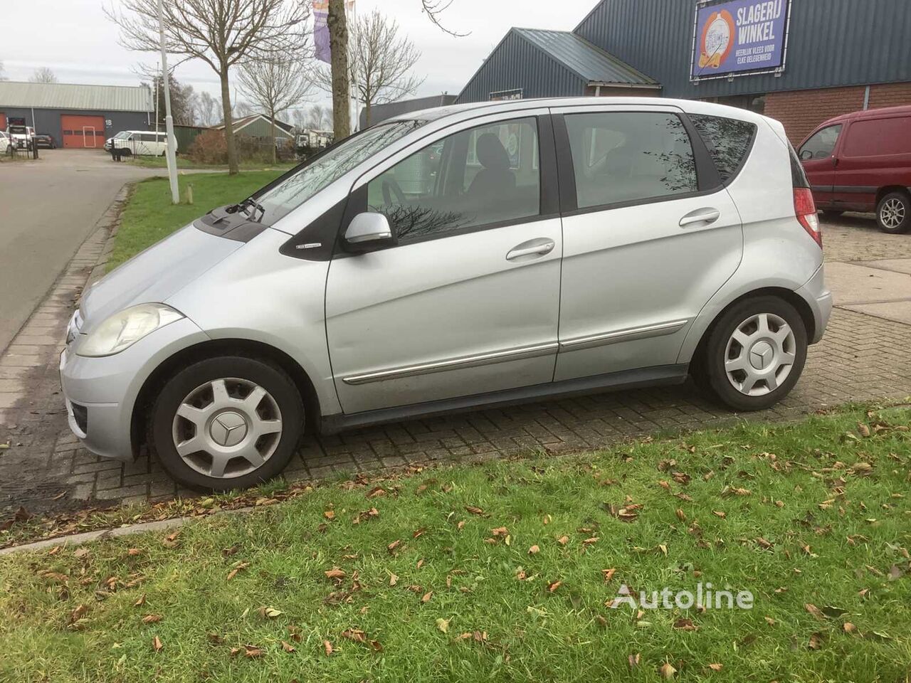 Carro Mercedes-Benz A-klasse 150 BlueEFF Classic - Autoline