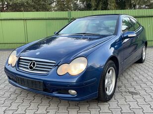 automobile Mercedes-Benz C200K COUPE