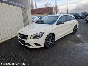 Mercedes-Benz CLA 200 coche