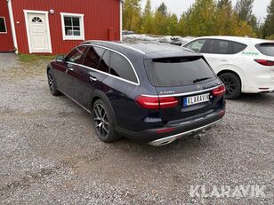 Mercedes-Benz E 220 D car
