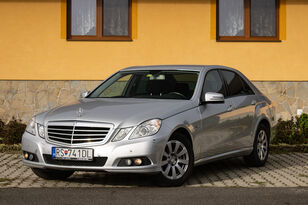 автомобиль Mercedes-Benz E trieda Sedan 200 CGI Blue Classic 7G
