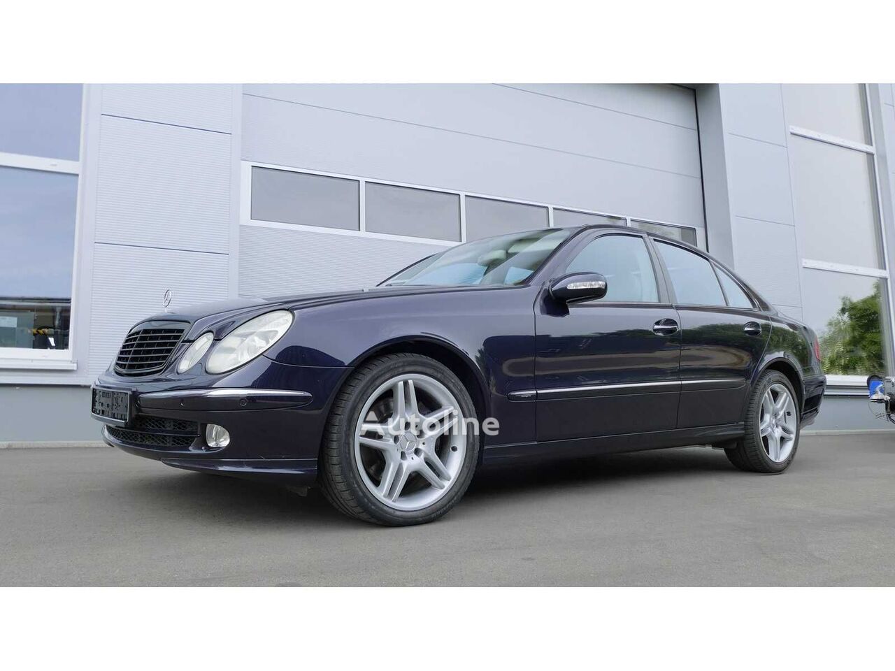 Mercedes-Benz E500 auto - Autoline