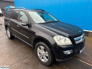 автомобиль Mercedes-Benz GL 450 CDI V8, 3997 CC, 4 Matic, 7 Seater