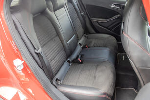Carro Mercedes-Benz GLA 220 d 4MATIC A/T a venda - Imagem 37 | Autoline PT Carro Mercedes-Benz GLA 220 d 4MATIC A/T | Imagem 37 - Autoline