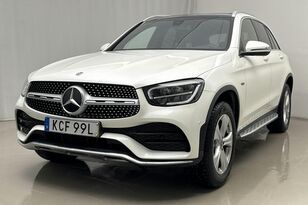 automobile Mercedes-Benz GLC