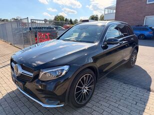 سيارة Mercedes-Benz GLC 350 d 4Matic AMG LINE PANORAMA / COMAND VOLL