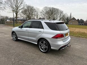 automobile Mercedes-Benz GLE 350d