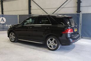 Mercedes-Benz GLE 400 4-matic AMG car