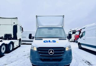 автомобиль Mercedes-Benz Sprinter