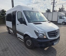 автомобіль Mercedes-Benz Sprinter