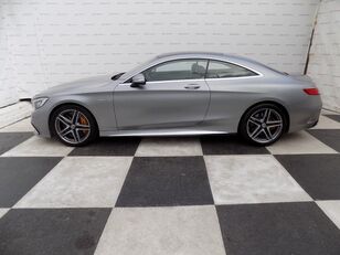 Mercedes-Benz Tř&iacute;dy S 63AMG/4Matic automobil