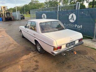 Mercedes-Benz W115 car for sale - Image 4 | Autoline HK Mercedes-Benz W115 car | Image 4 - Autoline