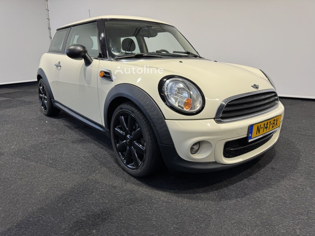 Automobile Mini Cooper One diesel - Autoline