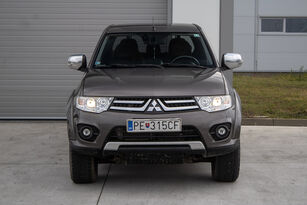 automobil Mitsubishi L 200 2.5 DI-D, 131kW
