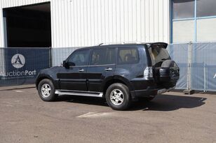 Mitsubishi PAJERO automobil